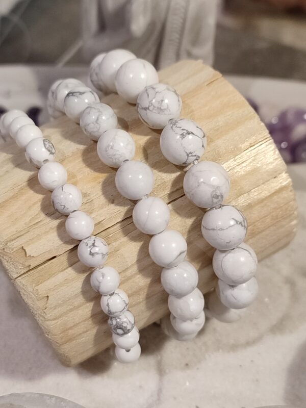 Bracelet perles Howlite Blanche